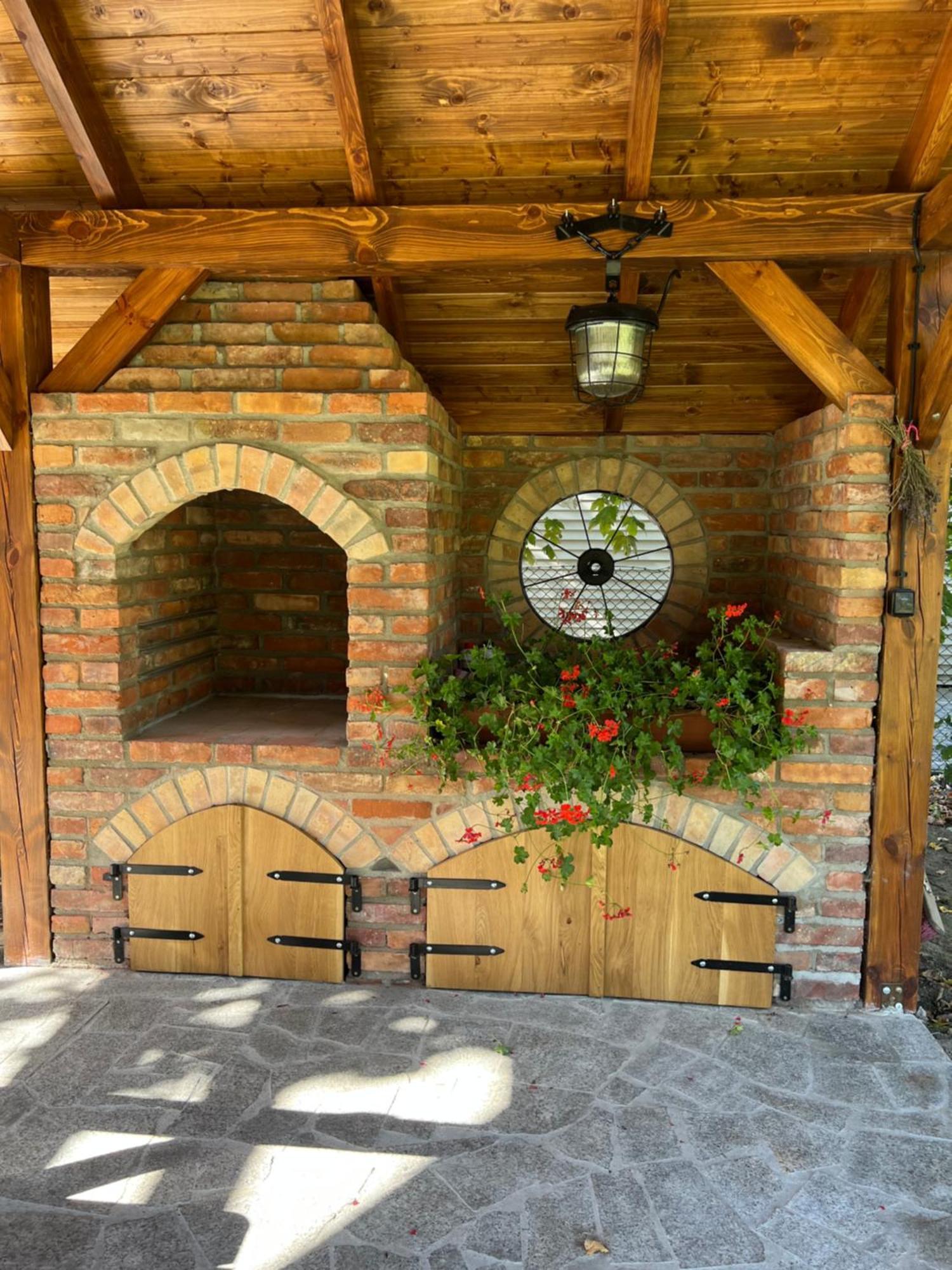 Domek Pod Katalpami Glowno ภายนอก รูปภาพ